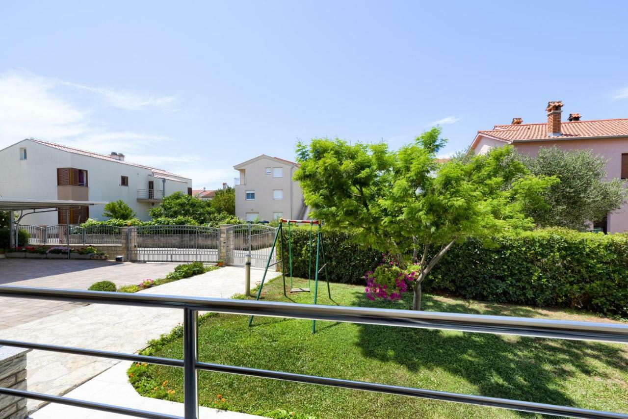 Apartmani Bosa ザダル エクステリア 写真