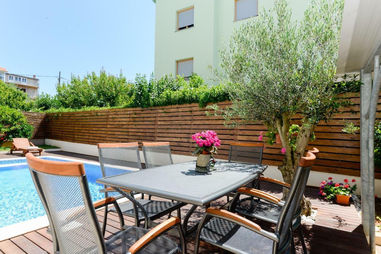 Apartmani Bosa ザダル エクステリア 写真