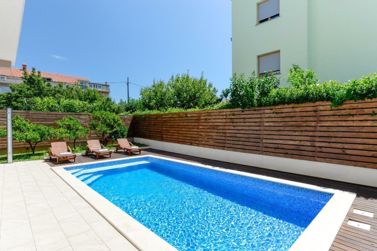 Apartmani Bosa ザダル エクステリア 写真